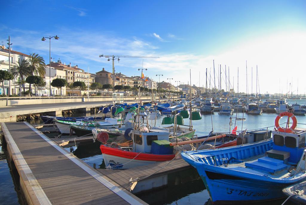 Apartamento En Cambrils Puerto,Con Parking Exterior photo